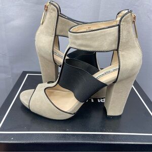 Karl Lagerfield Paris Rosalie Beige Suede Block Heel Sandals Size 8